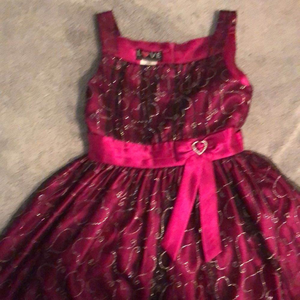 COPY - Love girl’s dress size 12: Valentine’s Day, Father/daughter formal dance…